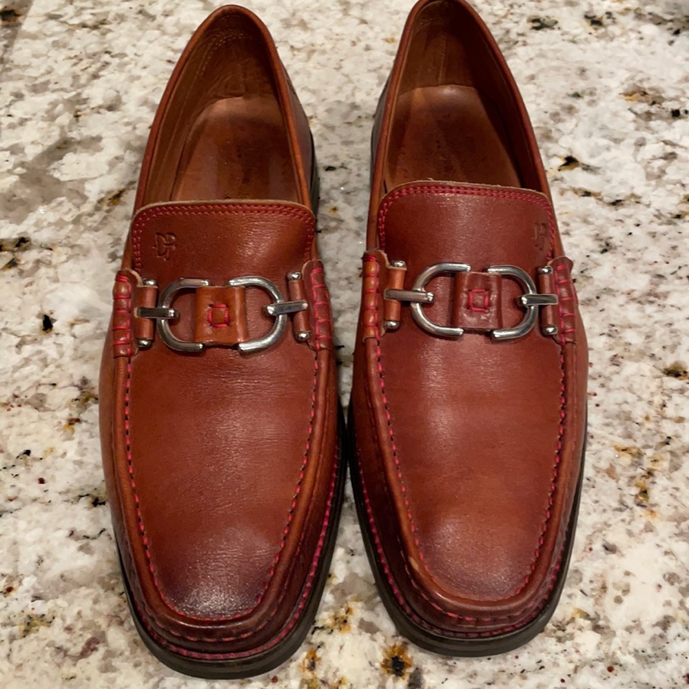 Donald J Pliner Loafer